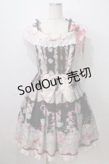 BABY,THE STARS SHINE BRIGHT / SA・KU・RA Cafe a la mode柄サンドレス風ジャンパースカート  黒 Y-25-06-28-104-BA-OP-SZ-ZY