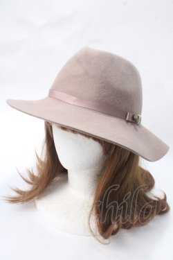 画像1: axes femme / 釦使いフェルト中折れハット  ベージュ Y-25-06-28-032-AX-AC-SZ-ZY