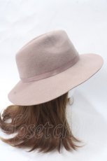 画像3: axes femme / 釦使いフェルト中折れハット  ベージュ Y-25-06-28-032-AX-AC-SZ-ZTK004 (3)
