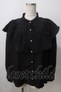axes femme / 襟フリルブラウス  黒 Y-25-07-01-055-AX-BL-SZ-ZY