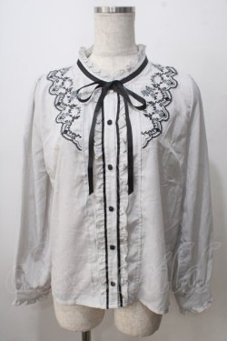 画像1: axes femme / 刺繍入スタンドカラーブラウス M グレー Y-25-07-01-057-AX-BL-SZ-ZY