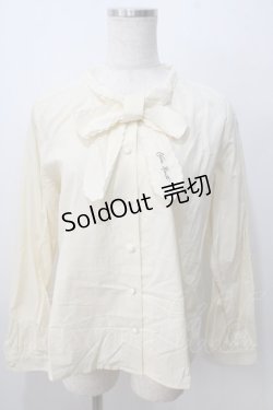 画像1: F i.n.t / ロゴ刺繍スカラップボウタイブラウス F ライトベージュ Y-25-07-01-072-CA-BL-SZ-ZI