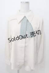 F i.n.t / 千鳥スカーフタイ付きブラウス F ベージュ×グリーン Y-25-07-01-074-CA-BL-SZ-ZY