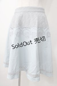 axes femme POETIQUE / レーススカラップ切り替えスカート M サックス Y-25-07-01-126-AX-SK-SZ-ZY