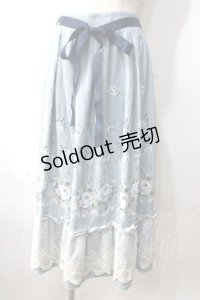 axes femme / パネル花柄フレアスカート M サックス Y-25-07-03-101-AX-SK-SZ-ZY