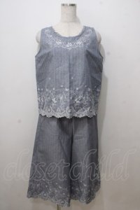 axes femme / ストライプ刺繍入りセットアップ M グレー Y-25-07-03-044-AX-OP-SZ-ZY