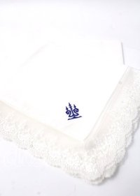 Moi-meme-Moitie / タイニーローズレース燭台刺繍スカーフ  白レース×青刺繍 Y-25-07-11-088-MO-ZA-SZ-ZY