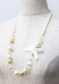 axes femme / パール連ネックレス  生成り Y-25-07-11-024-AX-AC-SZ-ZY