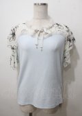axes femme / フロッキーチュール切替プルオーバー  サックス Y-25-07-12-042-AX-TO-SZ-ZY