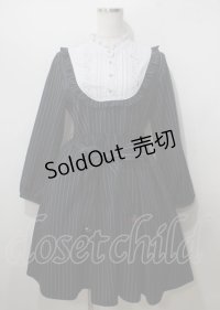 axes femme POETIQUE / エトワール刺繍ストライプワンピース  紺 Y-25-07-12-061-AX-OP-SZ-ZY