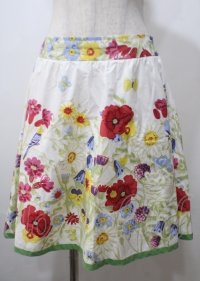 Jane Marple / Straycat's Gardenのフラッフィースカート M オフホワイト Y-25-07-12-099-JM-SK-SZ-ZY