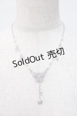 axes femme / バラチャーム付き蝶ネックレス  ラベンダー Y-25-07-14-001-AX-AC-SZ-ZY