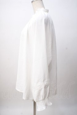 画像2: axes femme / シャーリングスタンドブラウス F 白 Y-25-07-14-042-AX-BL-SZ-ZY