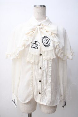 画像1: axes femme / ダークロマンティック刺繍ブラウス/Disneyヴィランズ M キナリ Y-25-07-14-049-AX-BL-SZ-ZY