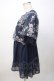 画像2: axes femme / チュール刺繍ロングシャツ M 紺 Y-25-07-14-056-AX-BL-SZ-ZY (2)