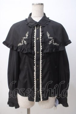 画像1: axes femme kawaii / 刺繍入りケープ付き2wayブラウス M 黒 Y-25-07-14-070-AX-BL-SZ-ZY