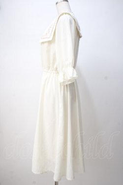 画像2: axes femme / 刺繍入セーラー襟ワンピース F 生成り Y-25-07-14-096-AX-OP-SZ-ZY