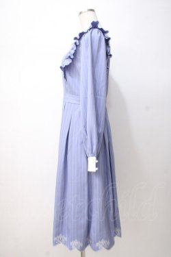 画像2: axes femme / スカラップ刺繍バイカラーワンピース F ブルー Y-25-07-14-106-AX-OP-SZ-ZY