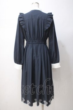 画像3: axes femme / スカラップ刺繍バイカラーワンピース F 紺 Y-25-07-14-107-AX-OP-SZ-ZY