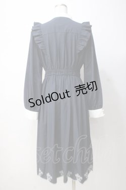 画像3: axes femme / スカラップ刺繍バイカラーワンピース F 紺 Y-25-07-14-107-AX-OP-SZ-ZI