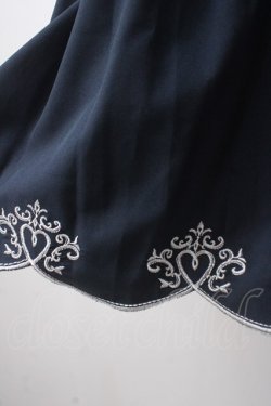 画像4: axes femme / スカラップ刺繍バイカラーワンピース F 紺 Y-25-07-14-107-AX-OP-SZ-ZY