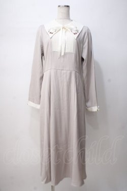 画像1: axes femme / ストロベリー刺繍ワンピース F クリーム Y-25-07-14-108-AX-OP-SZ-ZY