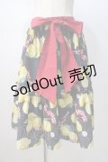 axes femme kawaii / ストライプレモン柄スカート M 紺 Y-25-07-14-125-AX-SK-SZ-ZI