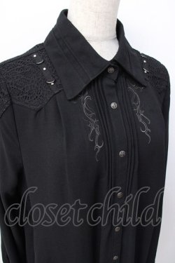 画像4: Ozz Croce / タック入り刺繍ブラウス  黒 Y-25-07-16-044-OO-OP-SZ-ZY