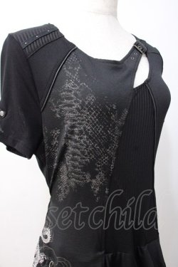 画像4: Ozz Croce / 龍刺繍入りアシメワンピース  黒 Y-25-07-16-078-OO-OP-SZ-ZY