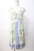 axes femme / 転写風ブーケ花柄ワンピース M サックス Y-25-07-16-085-AX-OP-SZ-ZY