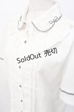 画像4: axes femme POETIQUE / フラワー刺繍襟半袖ブラウス  生成り Y-25-07-16-013-AX-BL-SZ-ZY