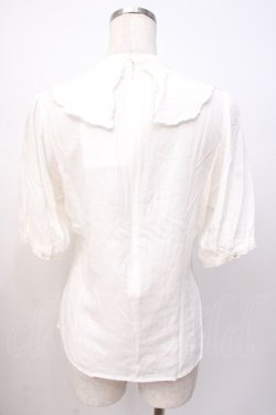 画像3: Fi.n.t / カットワーク刺繍クロスヨークブラウス  白 Y-25-07-16-014-CA-BL-SZ-ZY