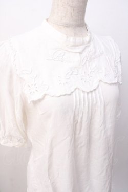 画像4: Fi.n.t / カットワーク刺繍クロスヨークブラウス  白 Y-25-07-16-014-CA-BL-SZ-ZY