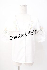 Fi.n.t / アザレア刺繍ハンカチケープブラウス  白 Y-25-07-16-015-CA-BL-SZ-ZY