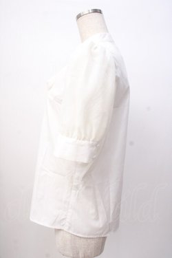 画像2: Fi.n.t / シアースリーブロゴ刺繍ボウタイブラウス  白 Y-25-07-16-016-CA-BL-SZ-ZY