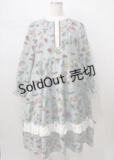 axes femme / フルーツティ柄ティアードワンピース  グリーン Y-25-07-18-101-AX-OP-SZ-ZI