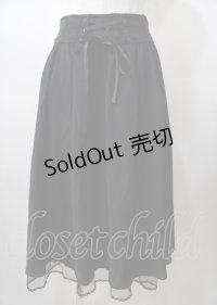 axes femme POETIQUE / バックフリルレースアップスカート  黒 Y-25-07-18-119-AX-SK-SZ-ZY