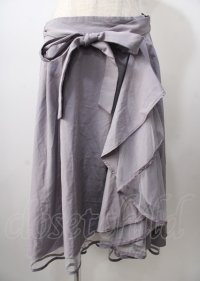 axes femme / パイピングチュールフリルスカート  ラベンダー Y-25-07-18-124-AX-SK-SZ-ZT480