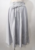 axes femme POETIQUE / バックフリルレースアップスカート  サックス Y-25-07-18-125-AX-SK-SZ-ZY
