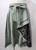 axes femme / リボン付フリルスカート  グリーン Y-25-07-18-137-AX-SK-SZ-ZY