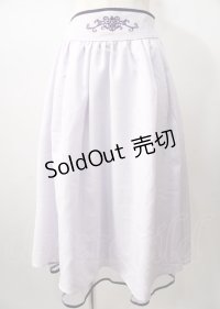 axes femme POETIQUE / 刺繍使いバッスルスカート  ラベンダー Y-25-07-18-144-AX-SK-SZ-ZI