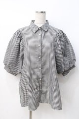 axes femme / ボリューム袖ブラウス  黒ｘ白 Y-25-07-21-038-AX-BL-AS-ZI