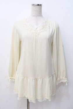画像1: axes femme / レース使いロングインナー  オフ Y-25-07-21-042-AX-TO-AS-ZY