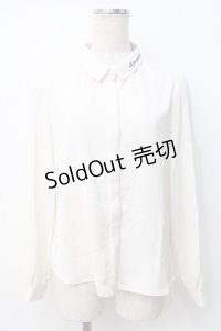 Fi.n.t / リボンタイ付きロゴ刺繍衿ブラウス 生成り Y-25-07-21-048-CA-BL-SZ-ZT0725Y