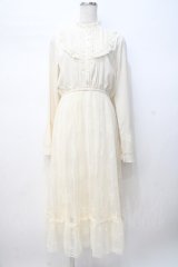 axes femme / カメオブローチ付ワンピース  オフ Y-25-07-21-096-AX-OP-AS-ZI