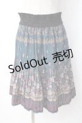 axes femme / プリントプリーツスカート  グリーン Y-25-07-21-121-AX-SK-SZ-ZY