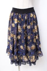 axes femme / ローズプリントスカート  紺 Y-25-07-21-123-AX-SK-SZ-ZY