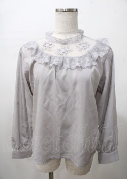 画像1: an another angelus / 立体フラワーレースヨークブラウス  グレー Y-25-07-23-041-CA-BL-SZ-ZY