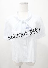 axes femme / ネモフィラ刺繍リボンブラウス F サックス Y-25-07-23-054-AX-BL-SZ-ZY