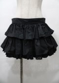 Na+H / フリル付ショートパンツ  黒 Y-25-07-25-072-PU-PA-SZ-ZY